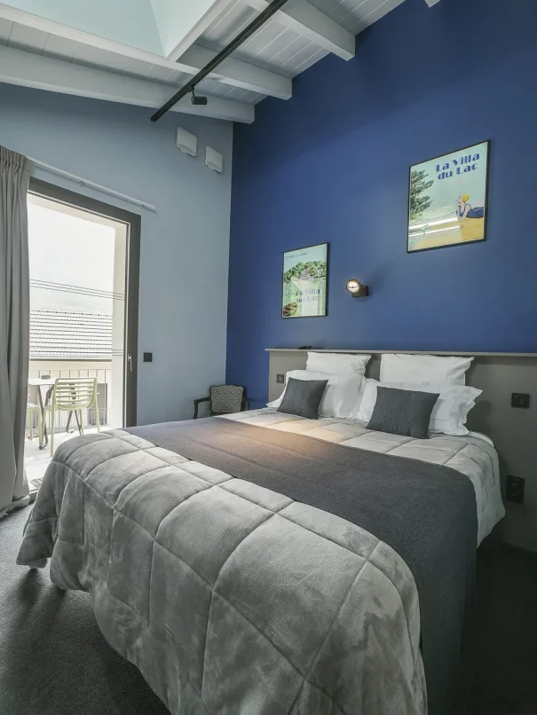 chambre 22 location aiguebelette savoie vue lac