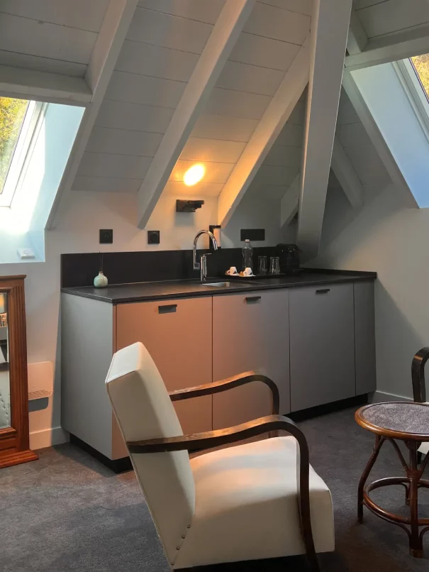 chambre 32 salon