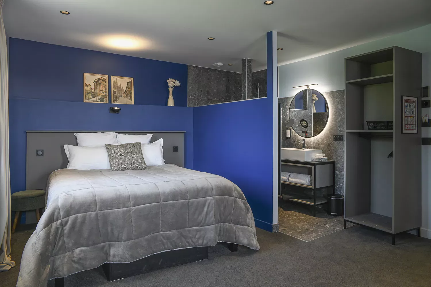 chambre 15 hebergement avec salle de bain savoie