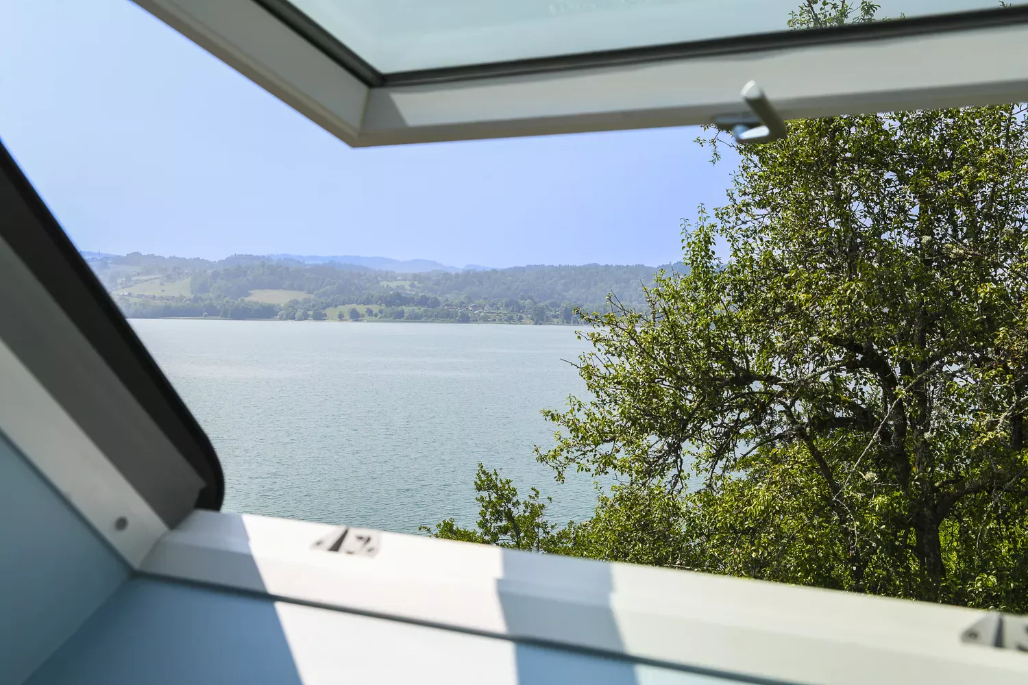 room 32 detail warm decoration