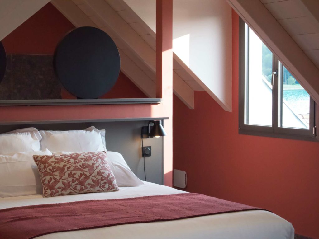 room 46 hotel aiguebelette savoie 06