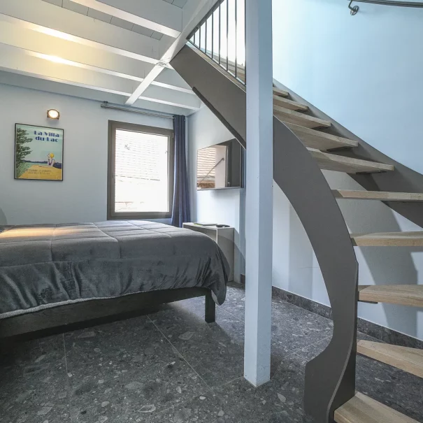 chambre 42 duplex location hebergement savoie aiguebelette