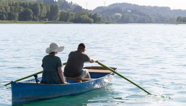 boat rental at the lake villa