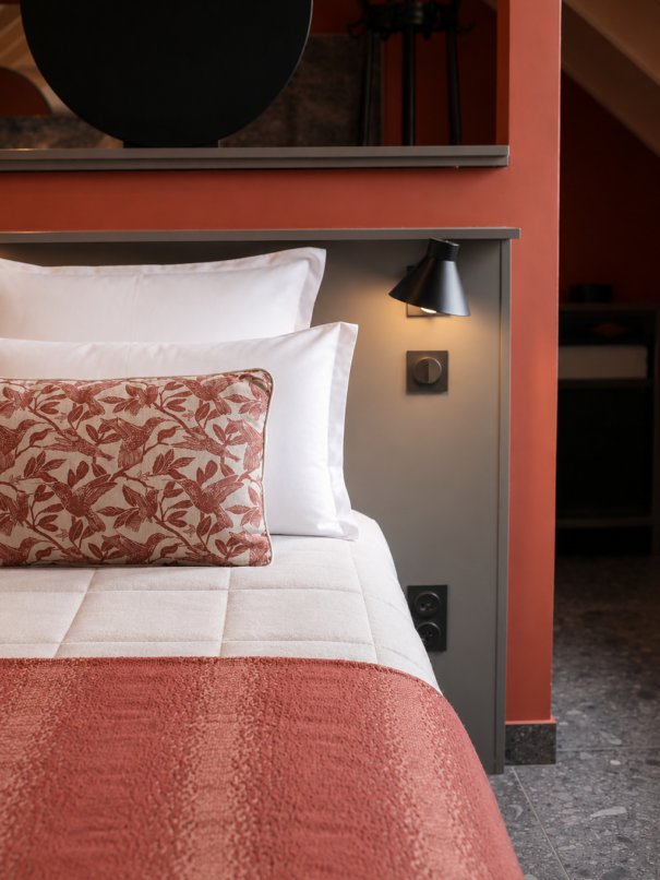 chambre 46 suite vue lac lit premium villa du lac aiguebelette