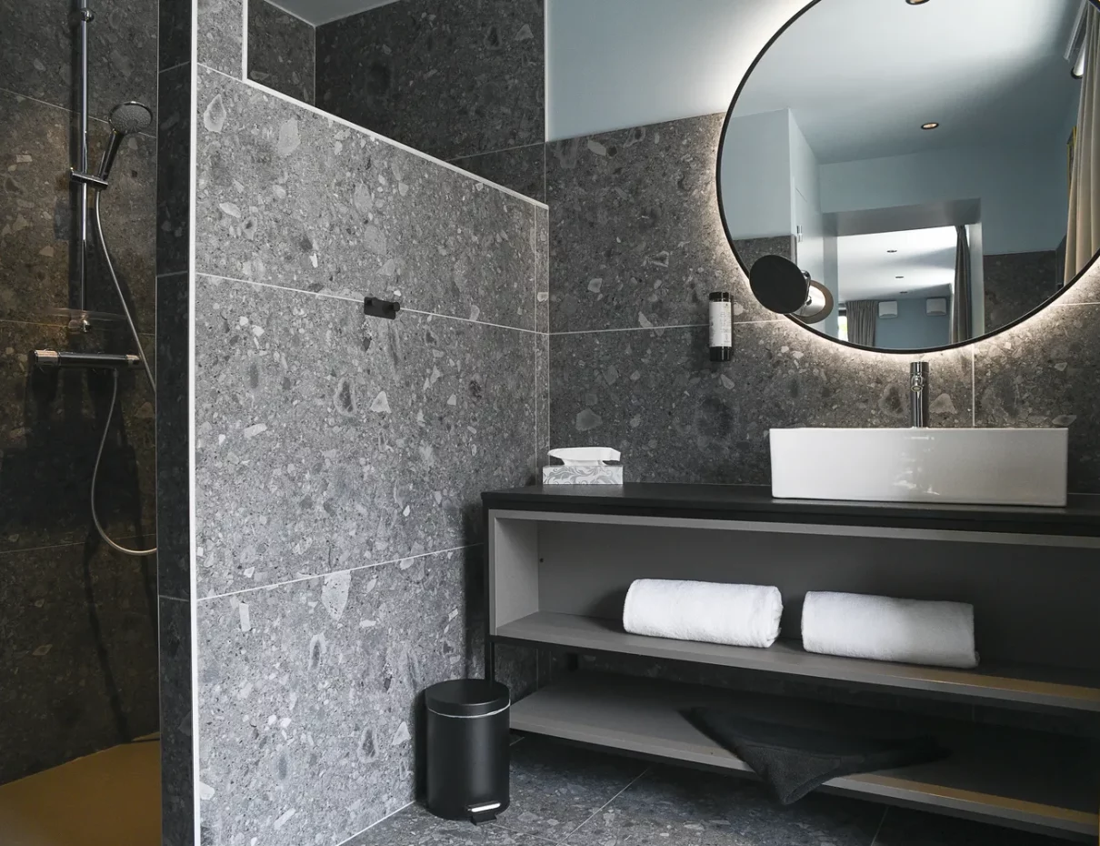 chambre 11 salle bain design location savoie lac