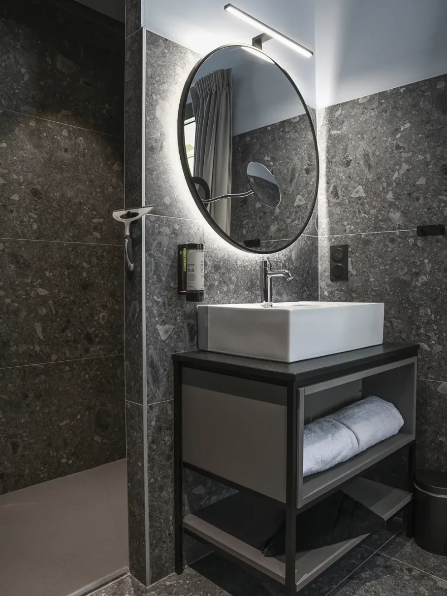 room 22 designer shower accommodation savoie rental