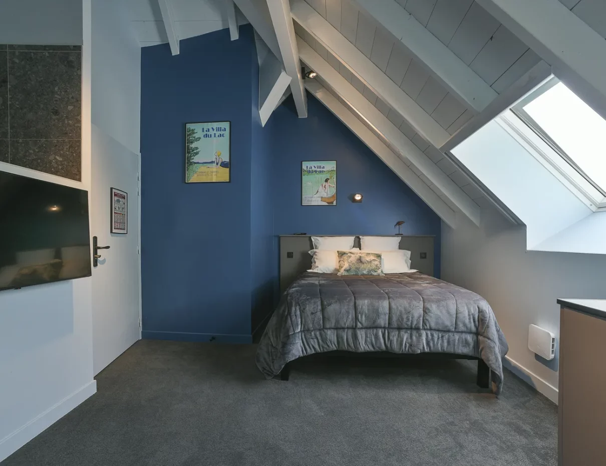 room 32 rental savoie lake aiguebelette