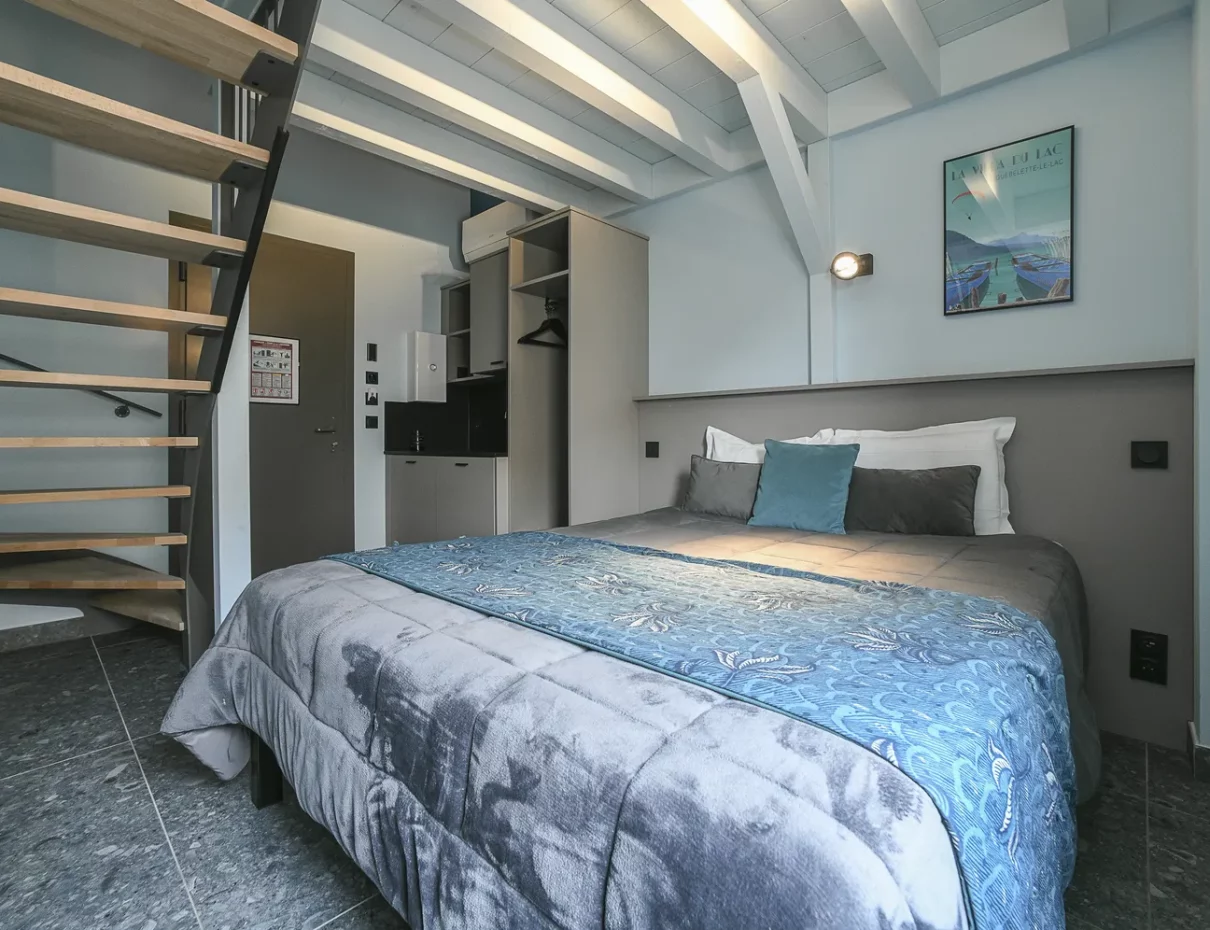 room 43 elegant room savoie aiguebelette duplex rental