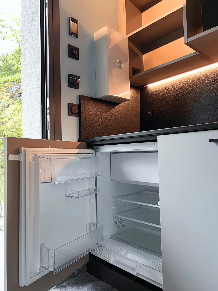 refrigerateur chambre equipee aiguebelette