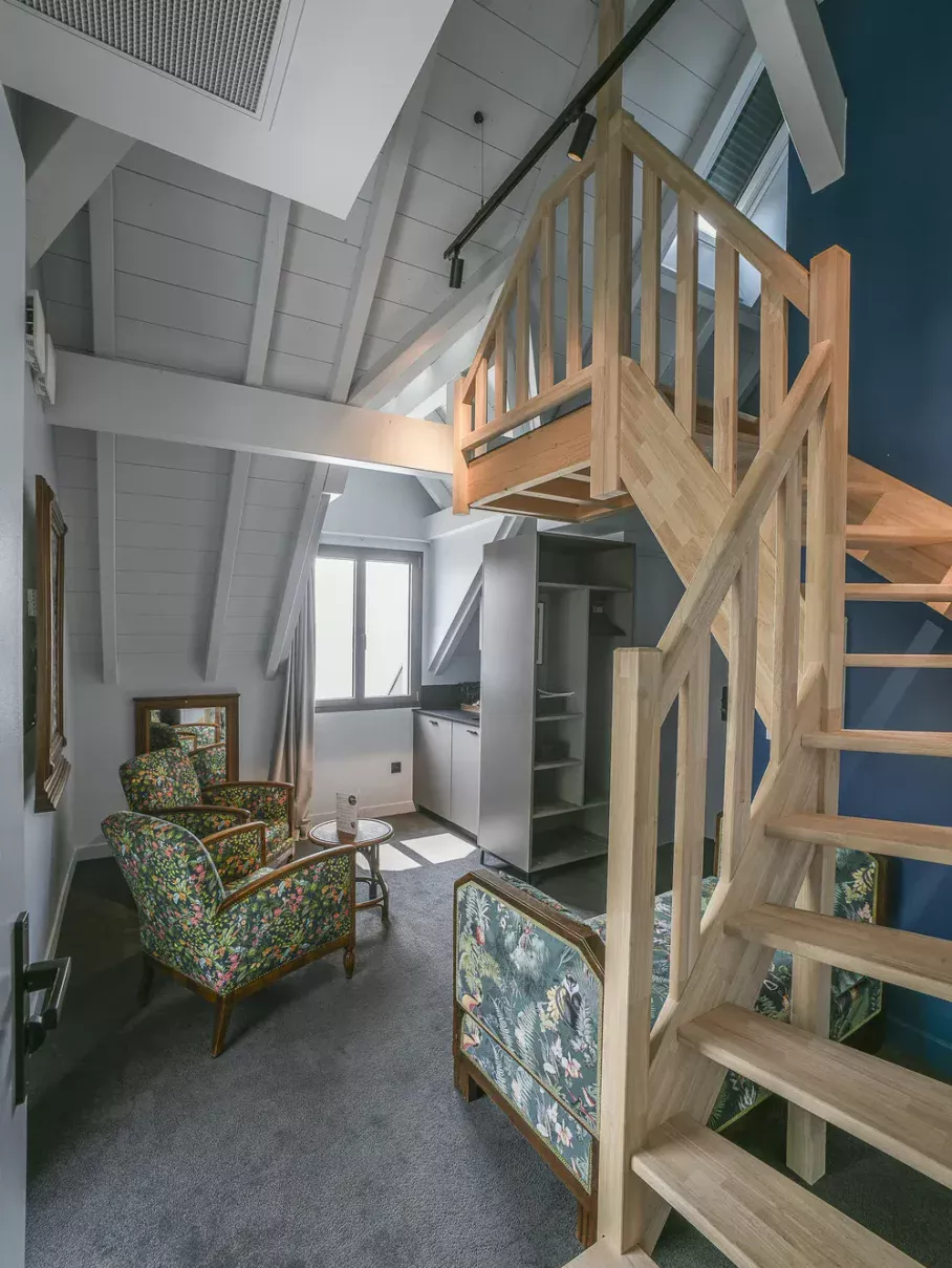 chambre 31 mezzanine location savoie hebergement insolite